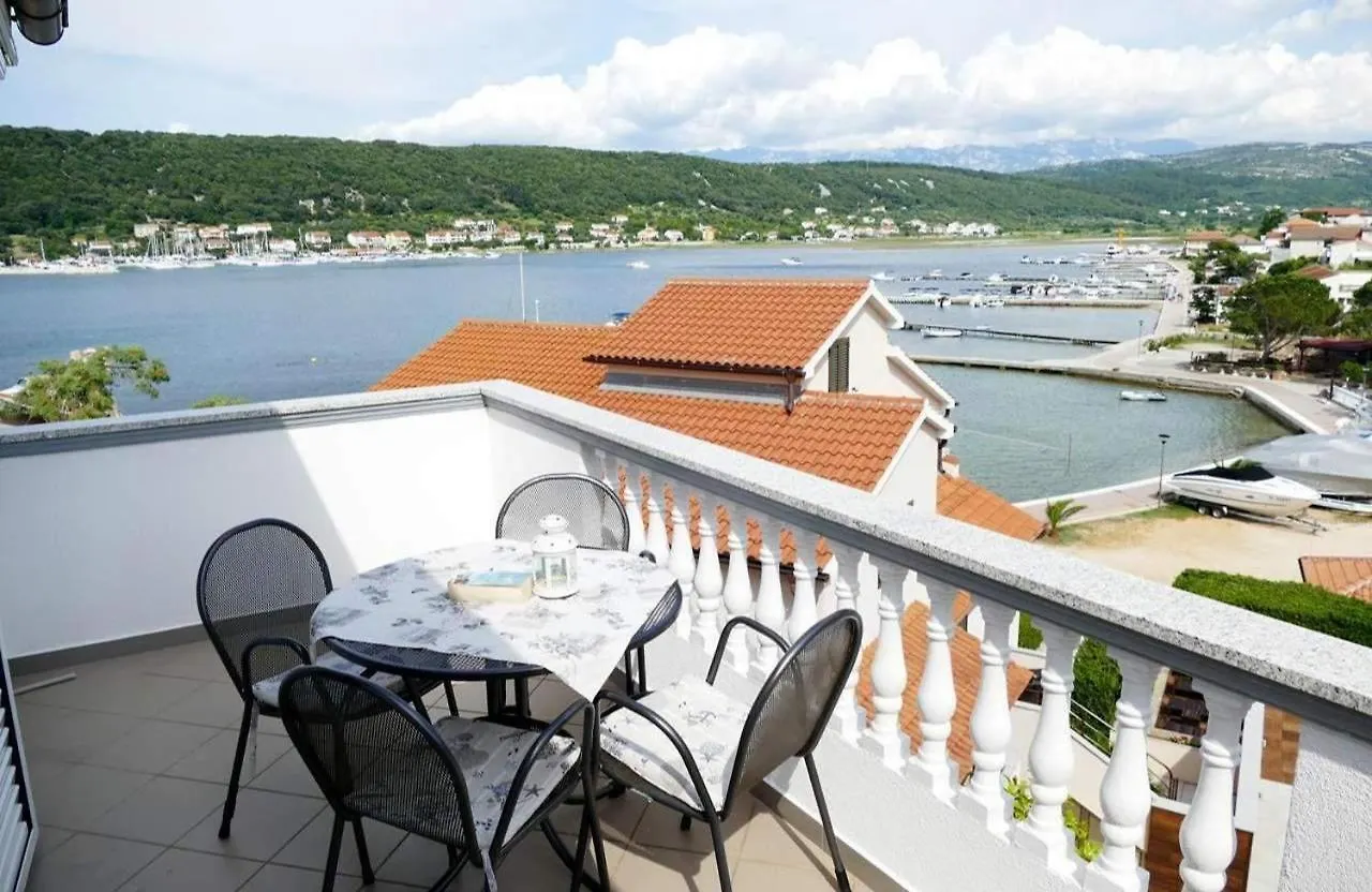 Apartments By The Sea Supetarska Draga - Donja, Rab - 22365 Rab Town
