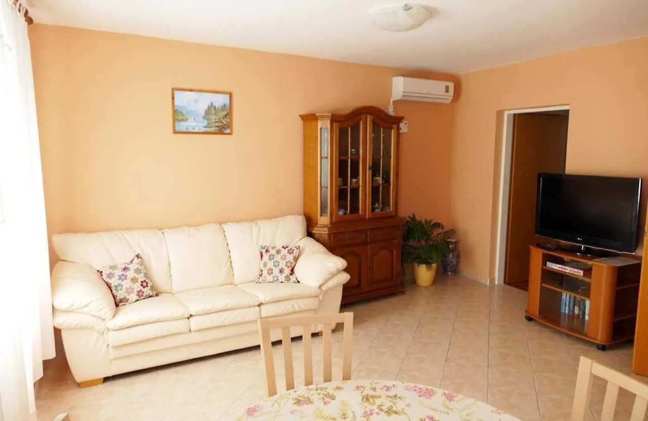 Apartments By The Sea Supetarska Draga - Donja, Rab - 22365 Rab Town