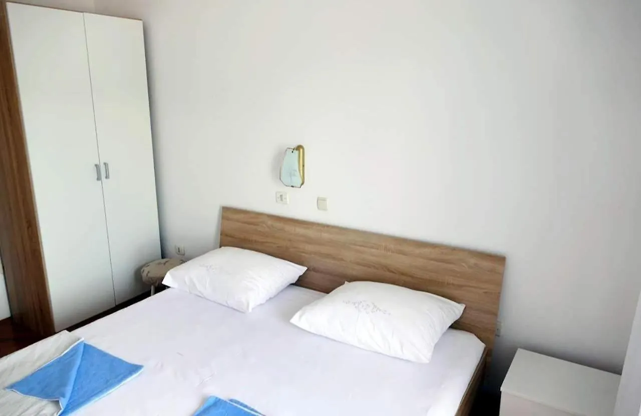 Apartments By The Sea Supetarska Draga - Donja, Rab - 22365 Rab Town