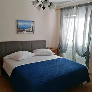 And Guscic Apartman